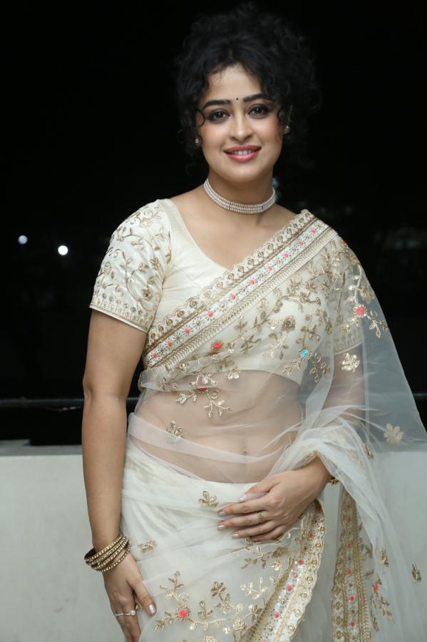 apsara-rani-stills-4-21.jpg