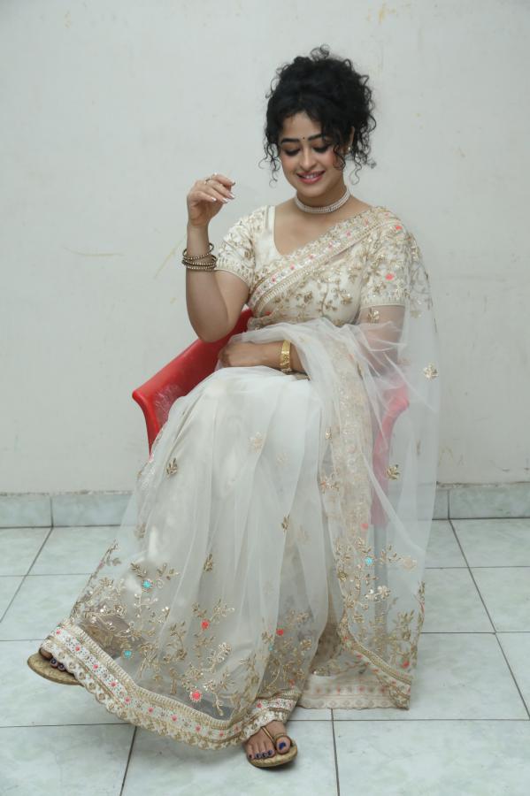 apsara-rani-stills-4-4.jpg