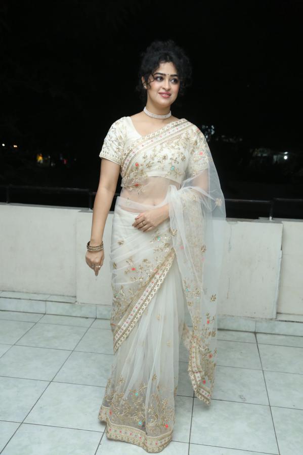 apsara-rani-stills-4-8.jpg