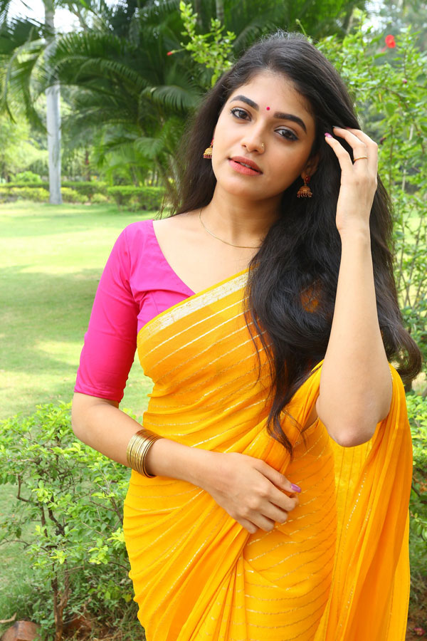 archana-janardhan-stills-10.jpg