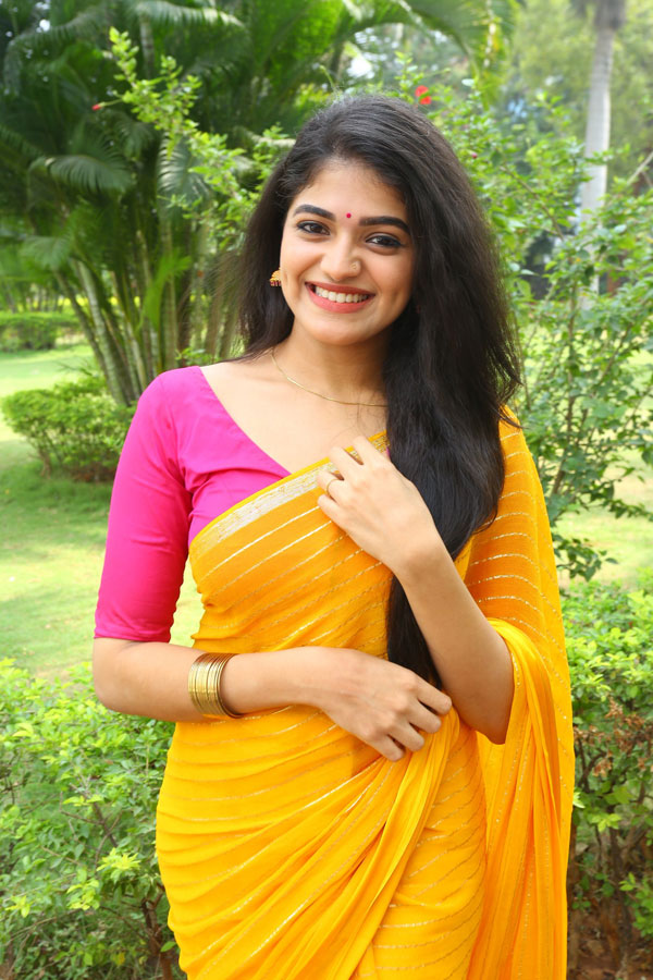 archana-janardhan-stills-5.jpg