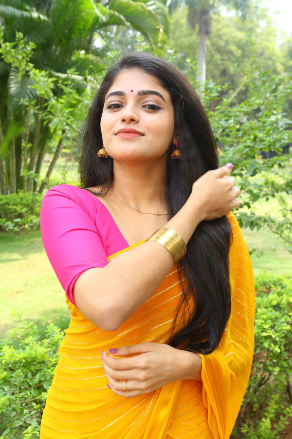 archana-janardhan-stills-8.jpg