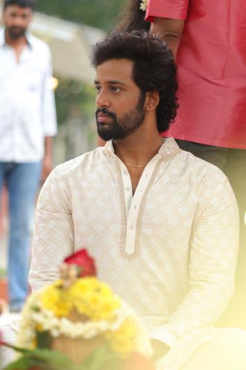 arjun-daughter-aishwarya-arjun-umapathy-engagement-8.jpg