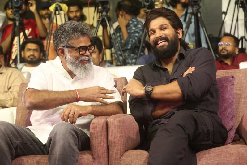arya-movie-20-years-celebration-15.jpg