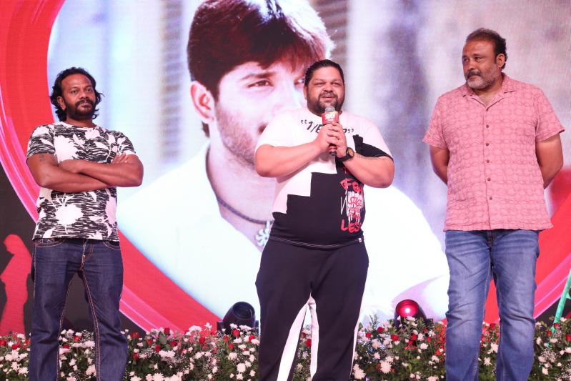 arya-movie-20-years-celebration-8.jpg