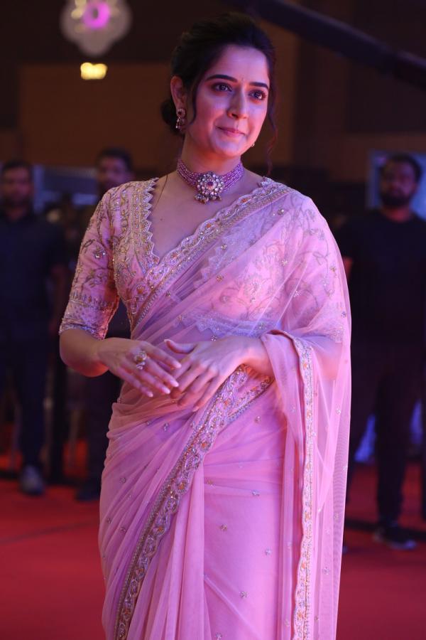 ashika-ranganath-stills-14.jpg