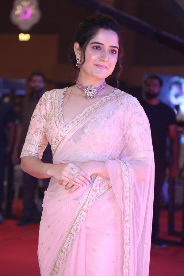 ashika-ranganath-stills-15.jpg