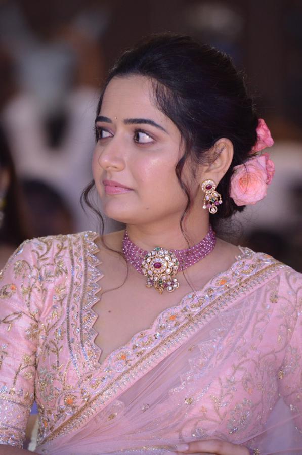 ashika-ranganath-stills-5.jpg
