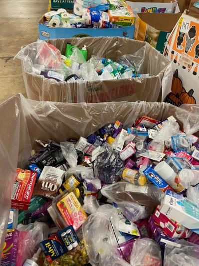 ashok-kolla-tana-ohio-valley-team-donated-meals-4.jpg