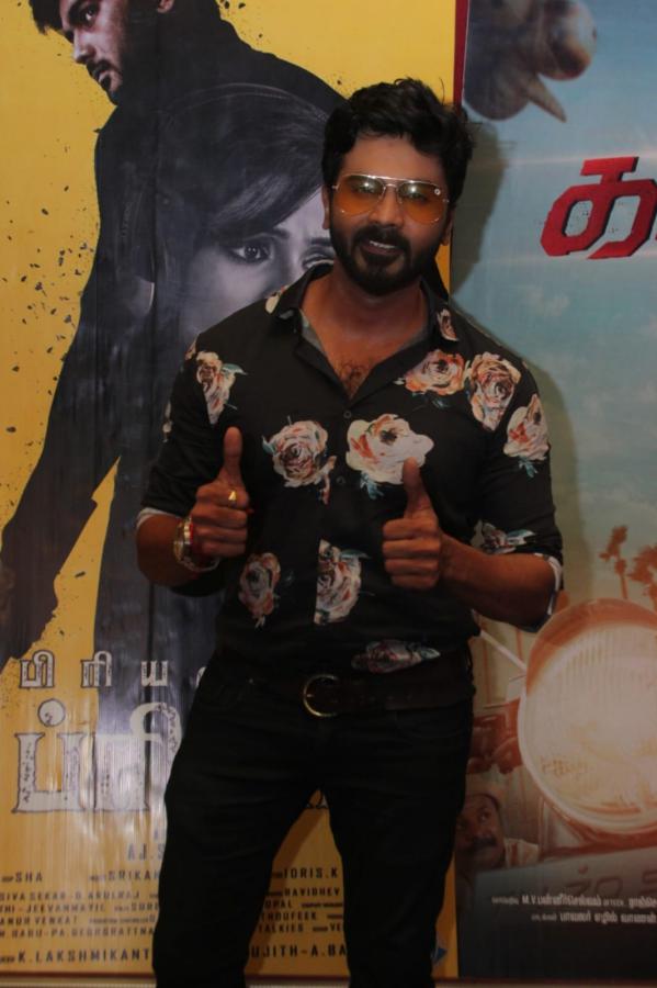 ashok-kumar-balakrishnan-stills-4.jpg