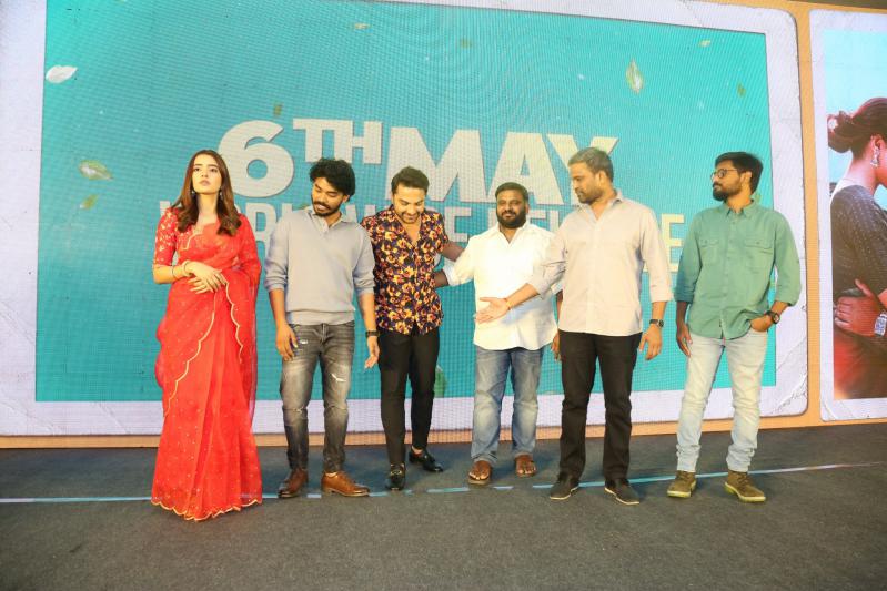 ashoka-vanamlo-arjuna-kalyanam-trailer-launch-12.jpg