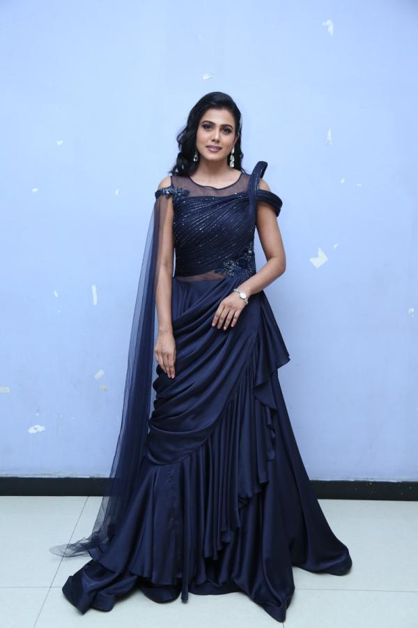 ashwini-reddy-stills-10.jpg