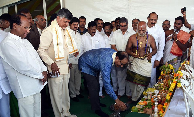 Foundation for Amaravati start-up area at Mandadam