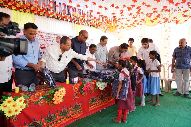 ATA donates school bags in Srisailam 12 Dec 2023