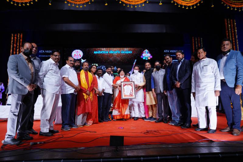 ata-vedukalu-grand-finale-at-ravindra-bharathi-26-dec-2021-16.jpg