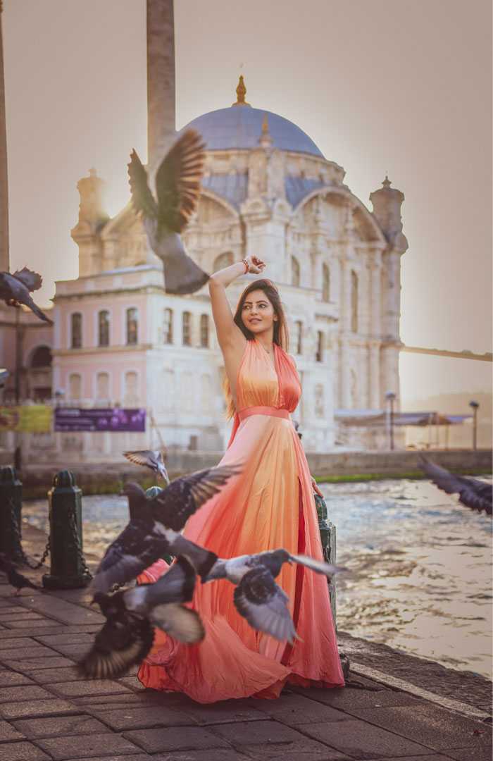 athulya-ravi-glamorous-stills-5.jpg