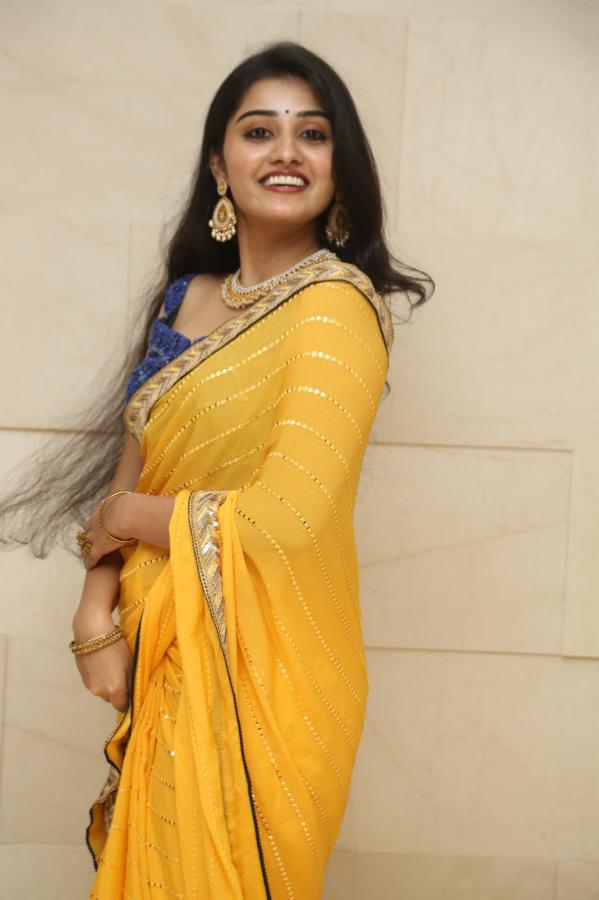atira-raju-stills-19.jpg
