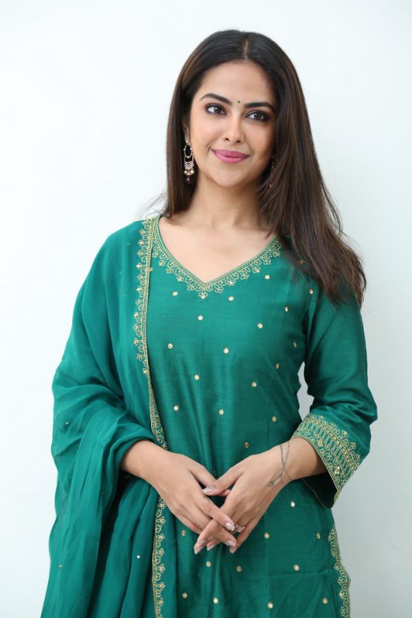 avika-gor-stills-2-19.jpg