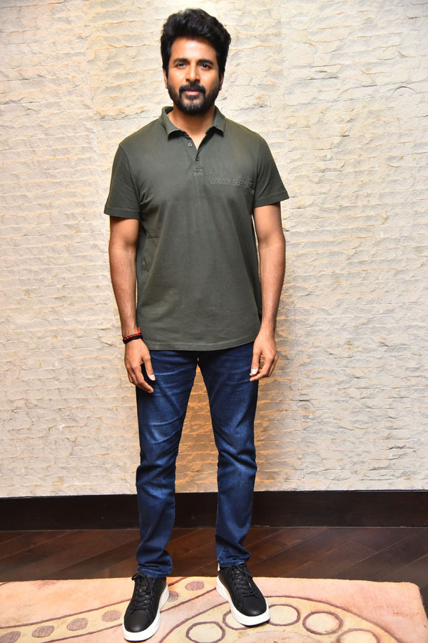 ayalaan-movie-press-meet-3.jpg