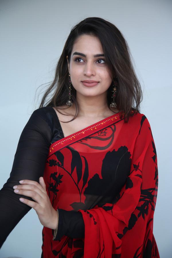 ayesha-singh-stills-14.jpg