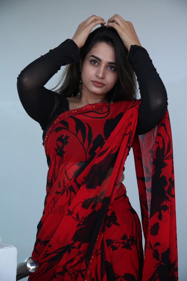 ayesha-singh-stills-8.jpg