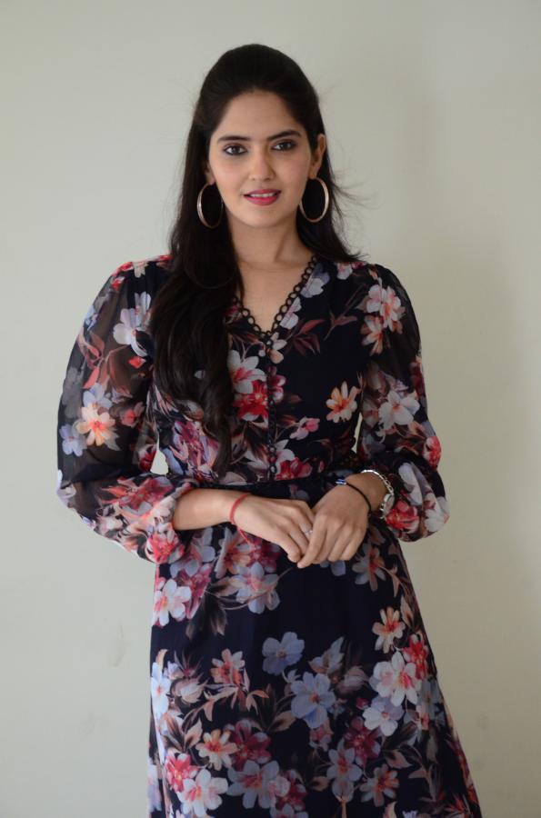 ayraa-stills-12.jpg
