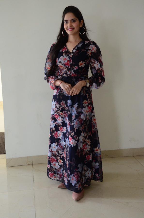 ayraa-stills-13.jpg