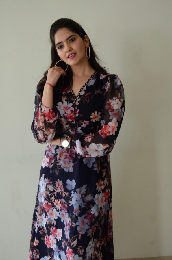 ayraa-stills-7.jpg