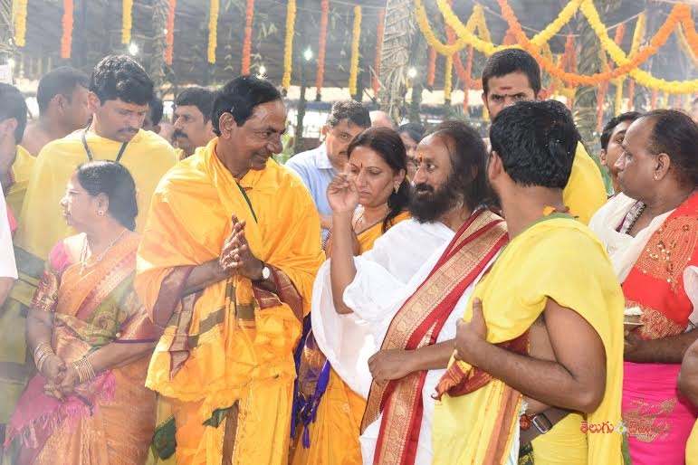 ayutha5-1450889109.jpg