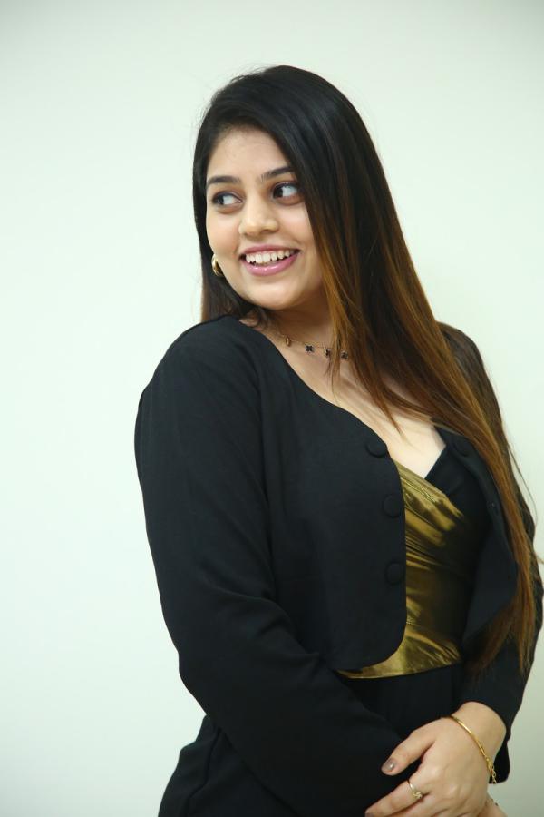 baandhavi-stills-16.jpg