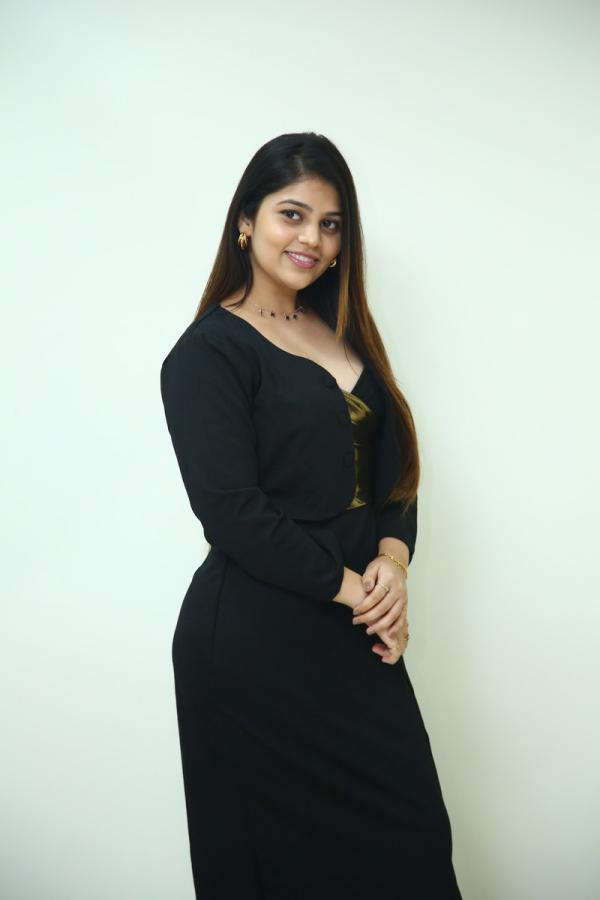 baandhavi-stills-8.jpg