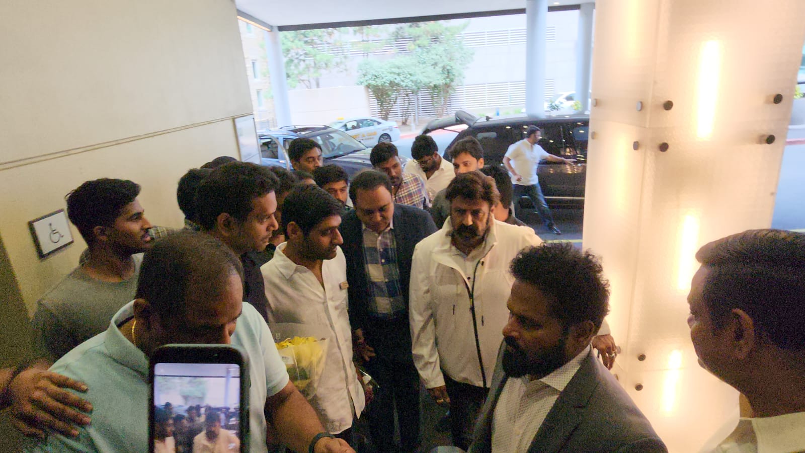 balakrishna-received-grand-welcome-in-philadelphia-7-jul-2023-11.jpg