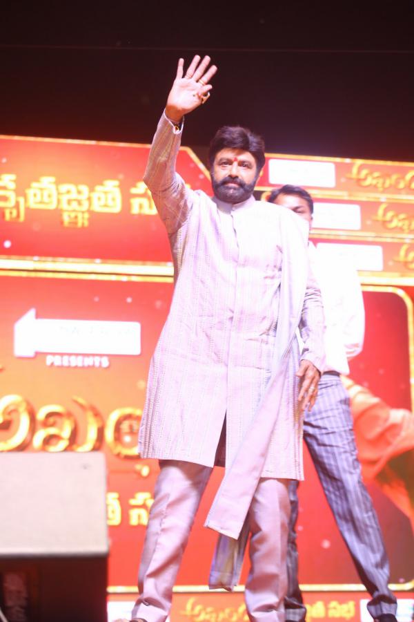 balakrishna-stills-2-10.jpg