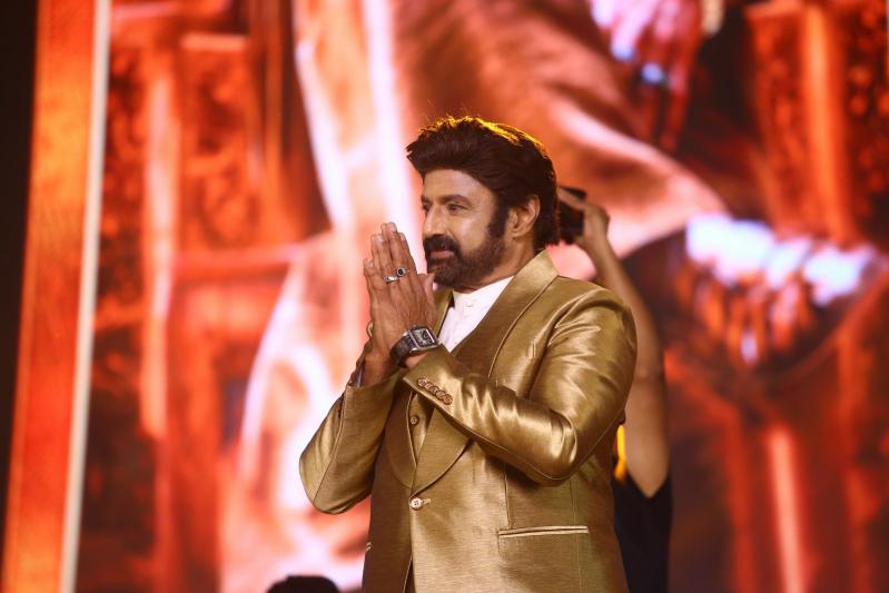 balakrishna-stills-3-13.jpg