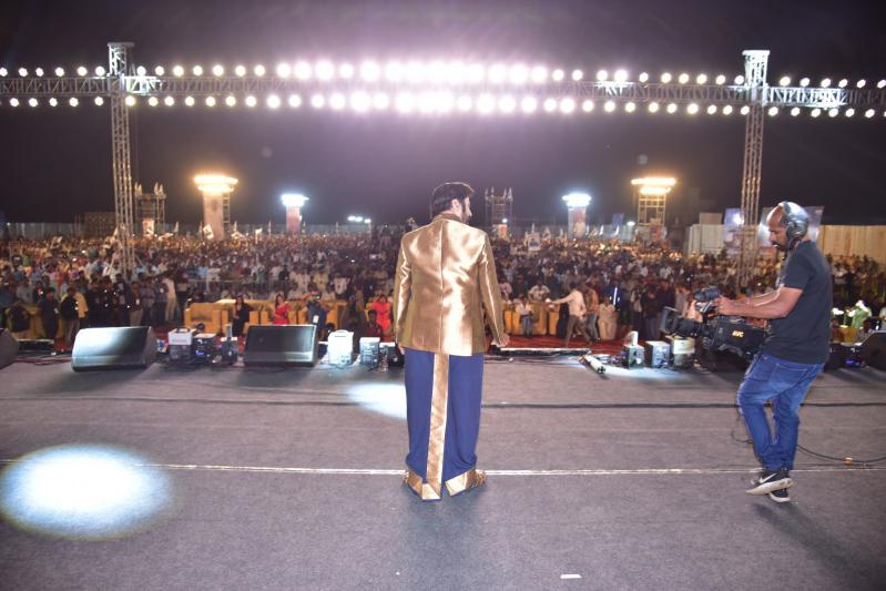 balakrishna-stills-3-2.jpg