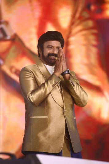 balakrishna-stills-3-3.jpg