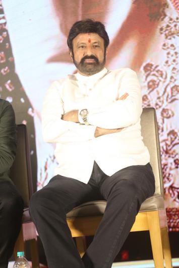 balakrishna-stills-4-7.jpg