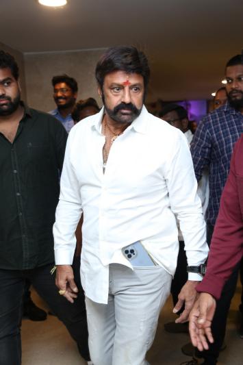 balakrishna-stills-at-vedha-pre-release-2.jpg