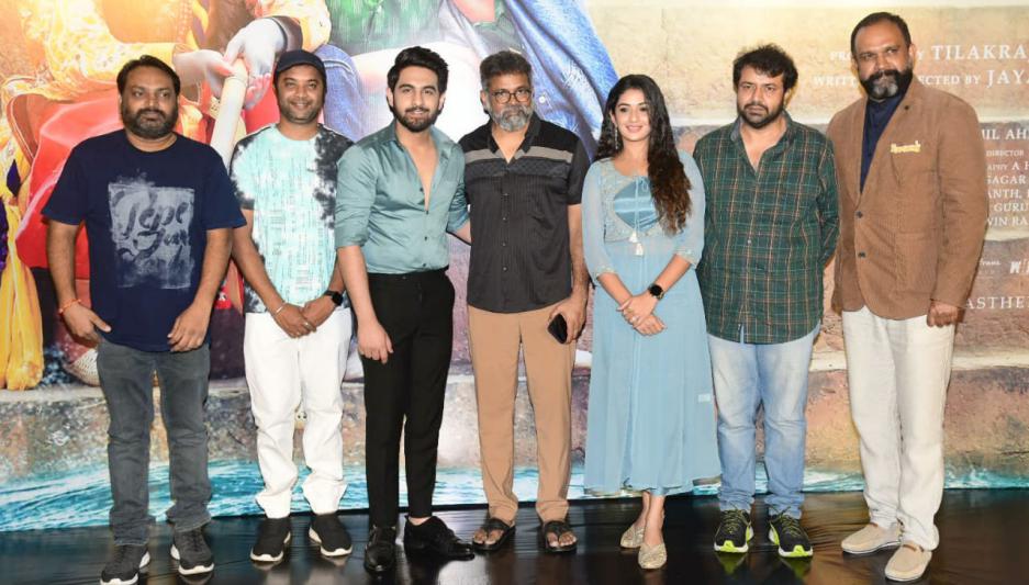 banaras-movie-song-released-by-sukumar-10.jpg