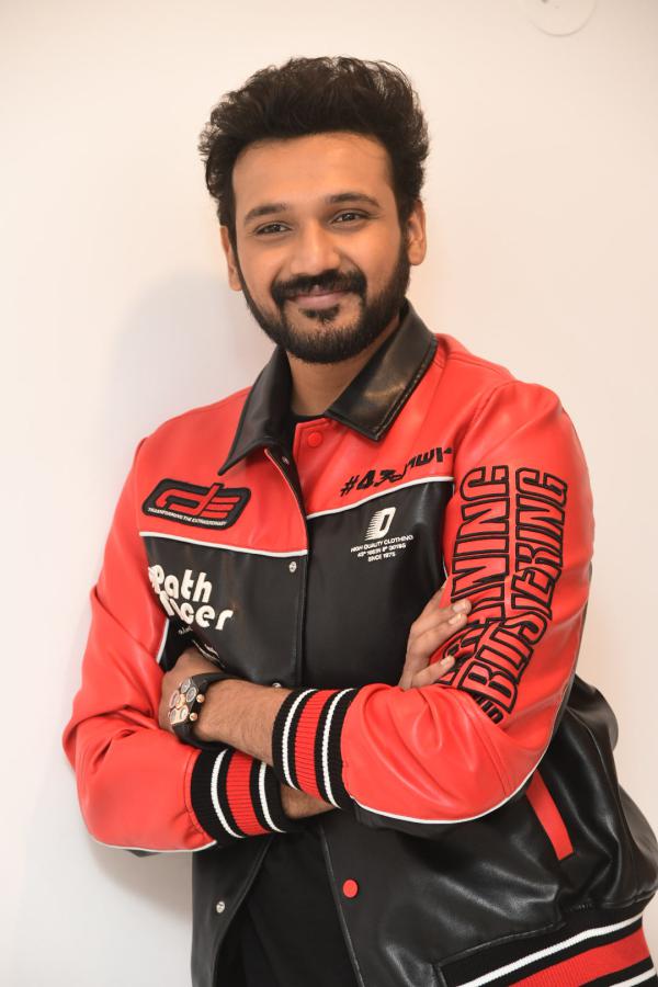 bellamkonda-ganesh-stills-4.jpg