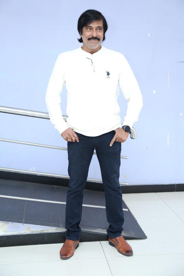 bhanu-chander-stills-8.jpg