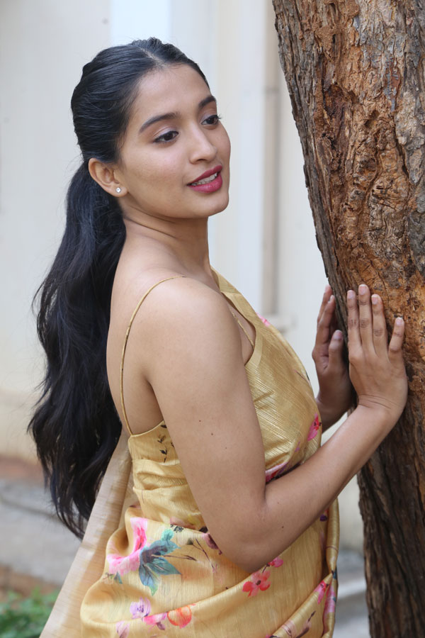bhavana-vazhapandal-stills-2-12.jpg