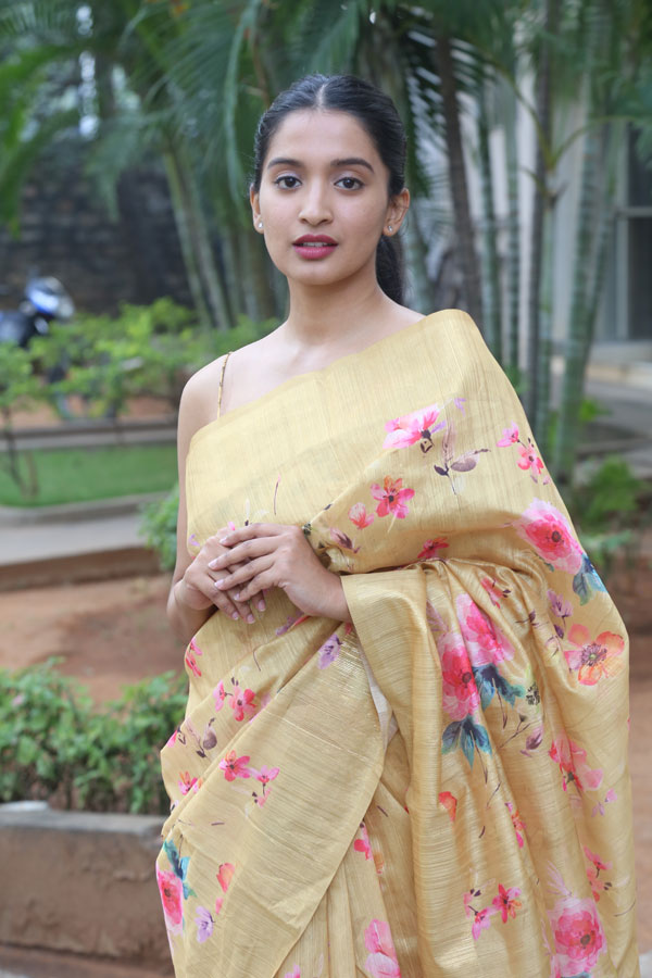 bhavana-vazhapandal-stills-2-2.jpg