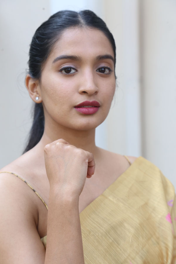 bhavana-vazhapandal-stills-2-8.jpg