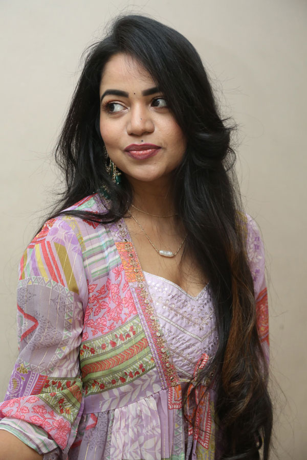 bhavya-sree-stills-5.jpg