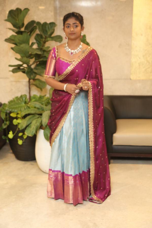 bhoomi-shetty-stills-2-3.jpg