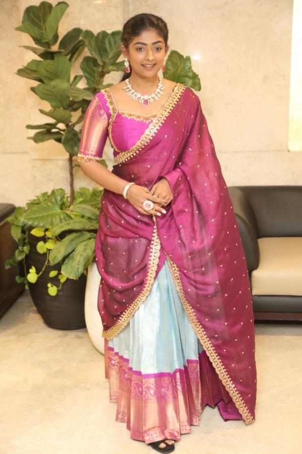 bhoomi-shetty-stills-2-5.jpg