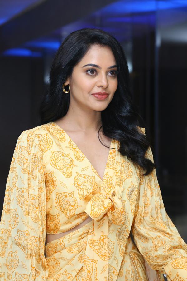 bindhu-madhavi-stills-14.jpg