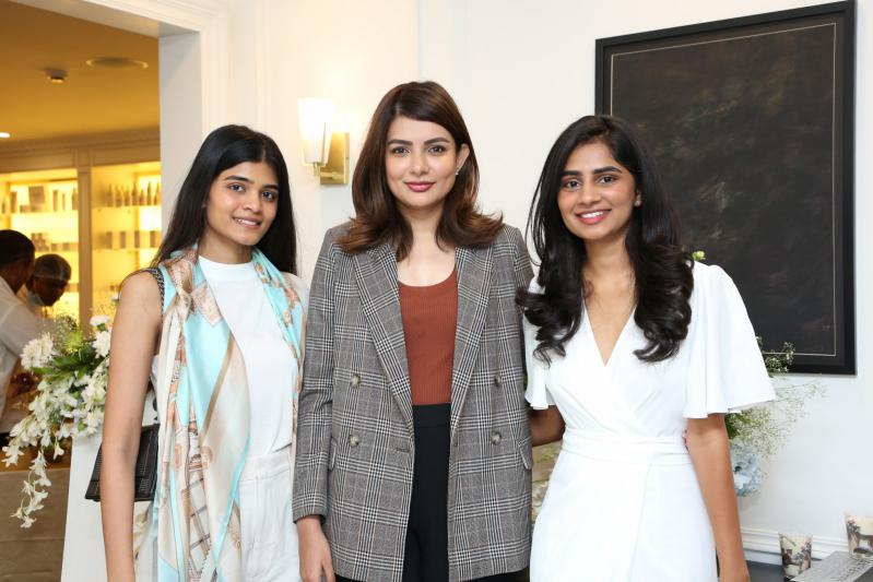 biologique-recherche-indias-expert-centre-at-glow-clinic-banjara-hills-14.jpg