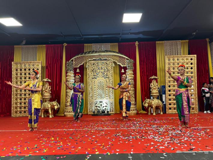 birchmount-friends-club-deepavali-celebrations-11.jpg